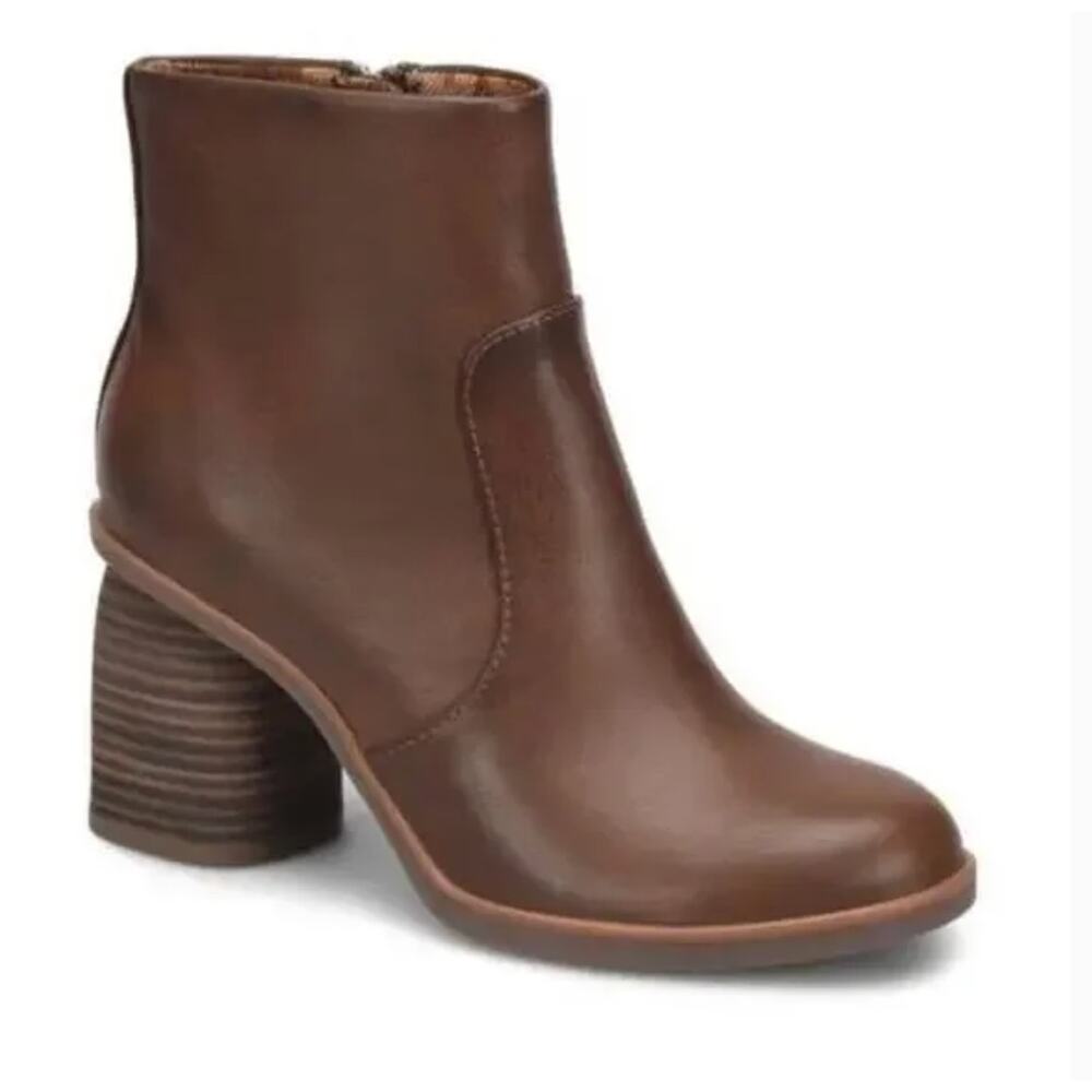 Korks Destiny Ankle Boots 9.5 NWOT Brown Heel Boho Vegan Leather Kork Ease